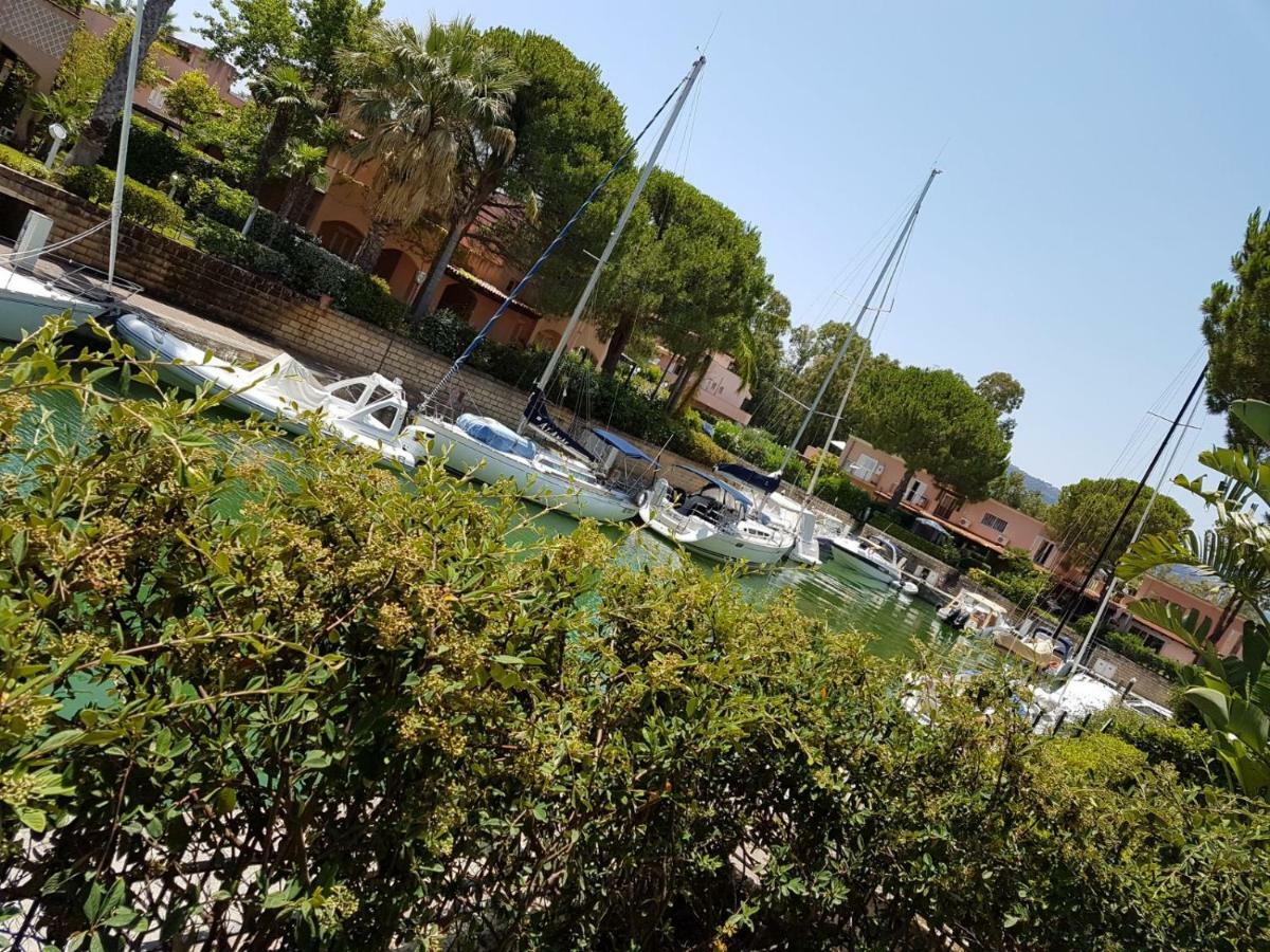 Villetta Nella Baia 富尔纳里 外观 照片